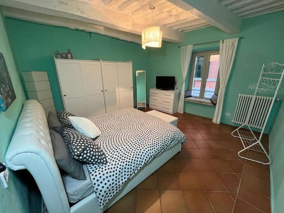 A Due Passi Da Piazza Grande Apartment Montepulciano Bagian luar foto