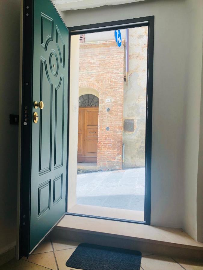 A Due Passi Da Piazza Grande Apartment Montepulciano Bagian luar foto