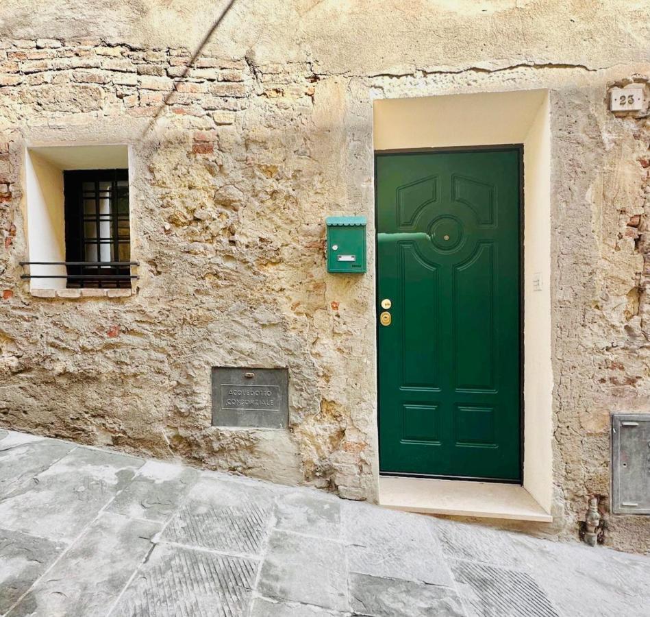 A Due Passi Da Piazza Grande Apartment Montepulciano Bagian luar foto